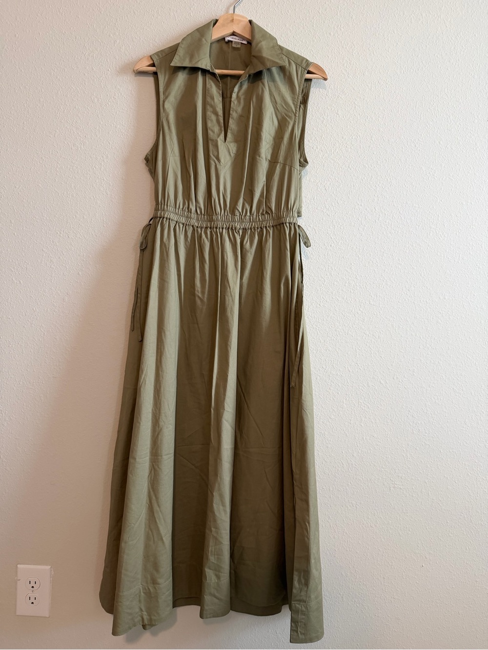 Calvin Klein Olive Green Sleeveless Collared Maxi Dress - Picture 6 of 9